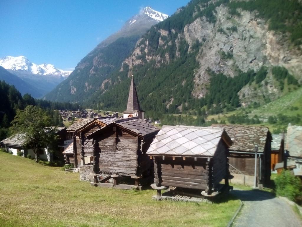 Hotel Klein Matterhorn Ранда Экстерьер фото