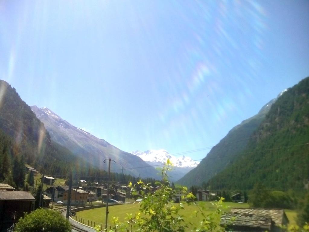 Hotel Klein Matterhorn Ранда Номер фото